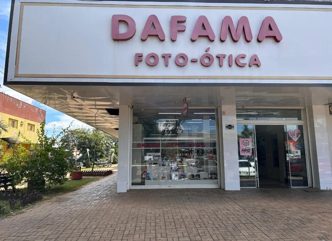 Fachada da Dafama Foto Ótica em Palmas-TO